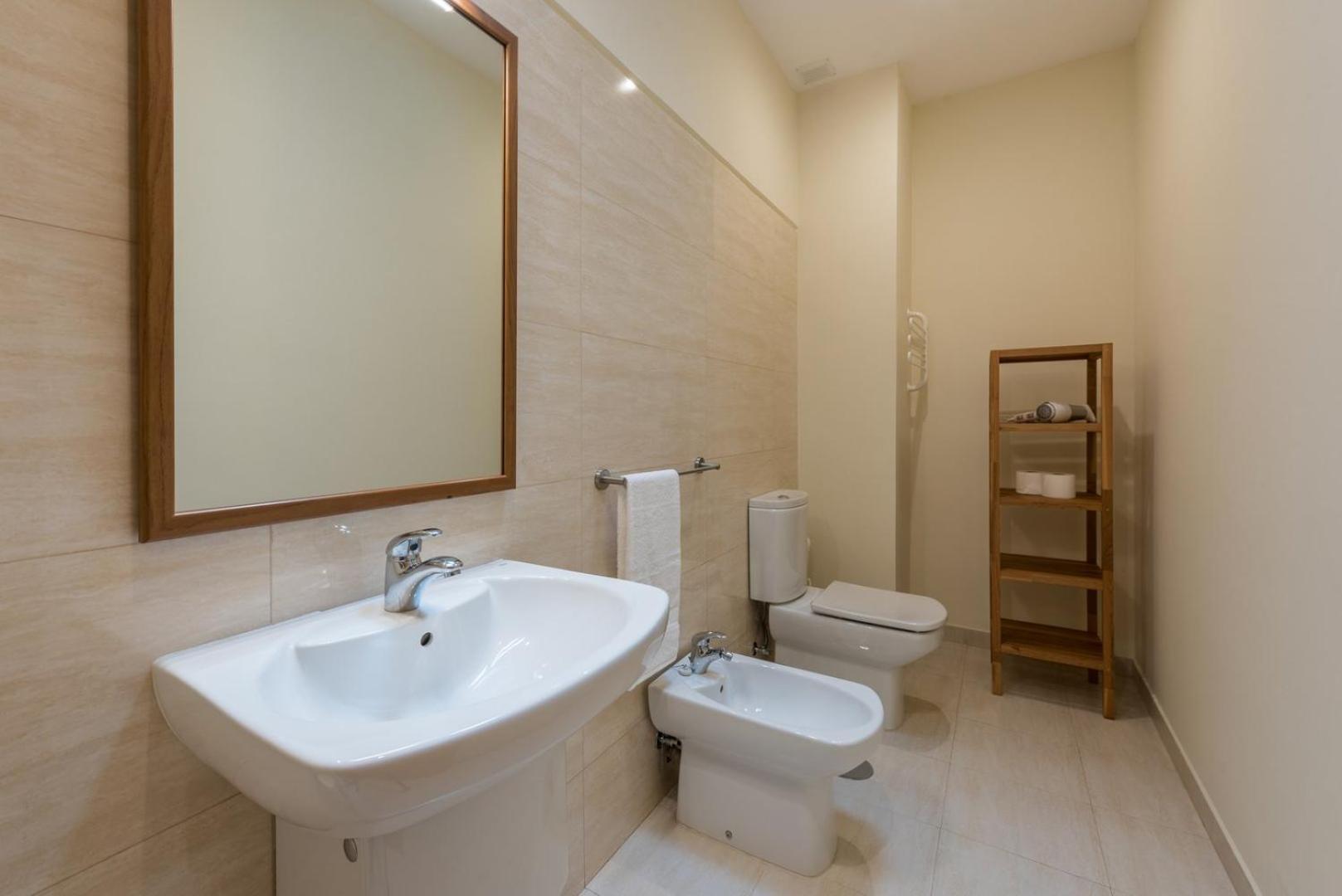 شقة Guestready - Warm Cocoa Retreat In Cedofeita بورتو المظهر الخارجي الصورة